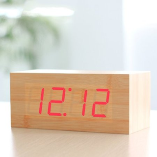 Illustration for article titled Searching for a bedside clock. Help?